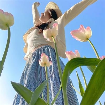 一觉醒来变成妹子